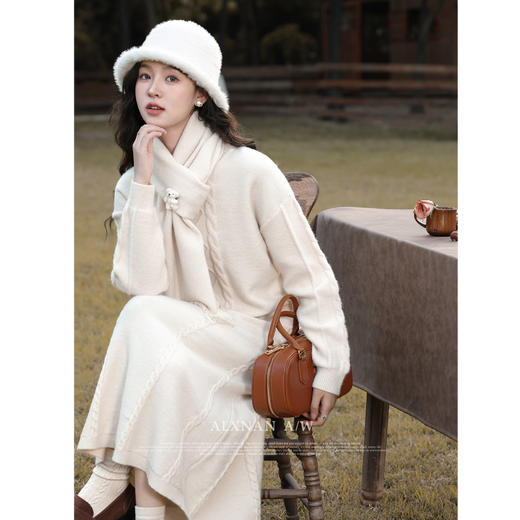 鹿向南《浮云松露》米杏色半身裙 不含上衣L330202BQ 商品图5