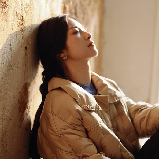 绽放771朵/安心羽绒服白鹅绒压花胶印工艺爱心几何纹理立领鹅绒服 商品图1