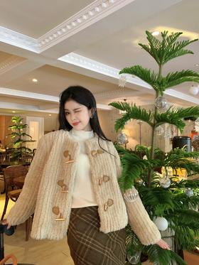 牛角扣外套，冬天少不了的时髦单品