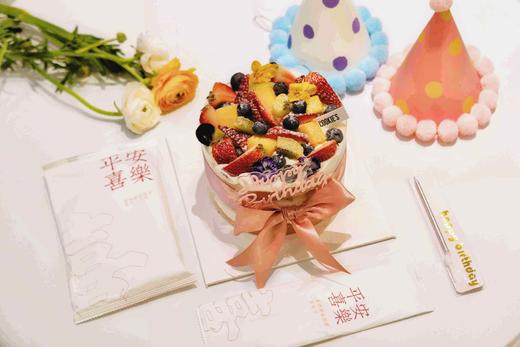 裸蛋糕 戚风蛋糕加新鲜水果 原味/巧克力蛋糕胚可选，请备注 欢迎提前预定，当日订单或加急请拍下备注，我们会与您联系 商品图5