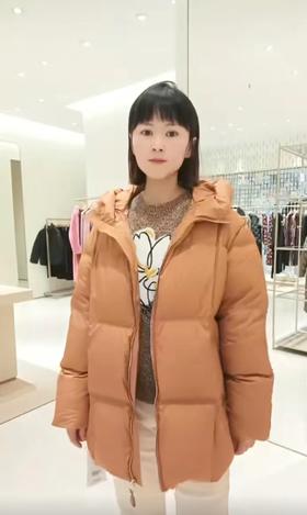 4F 玖姿 中款羽绒服