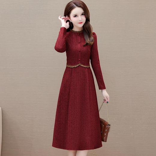 QYM 239925-1-Y假两件拼结中长款厚款裙 商品图1