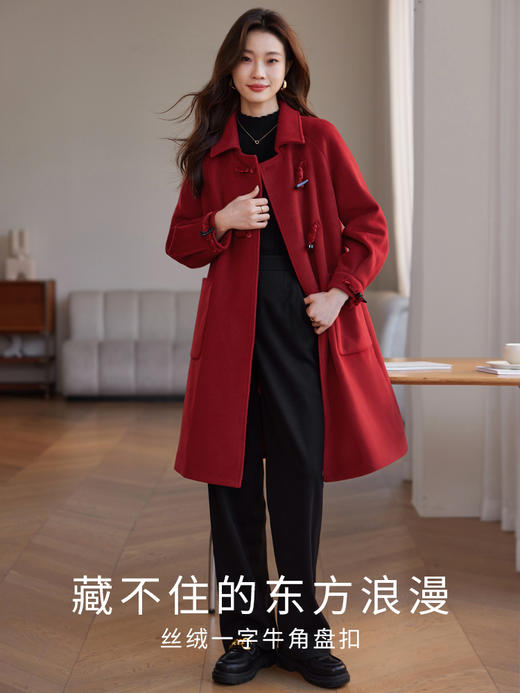 【年终特卖】熙世界红色牛角扣毛呢大衣设计感秋冬款加厚夹棉呢子外套中长款 商品图2