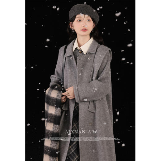 鹿向南《魔法学院》灰色毛呢外套 商品图2