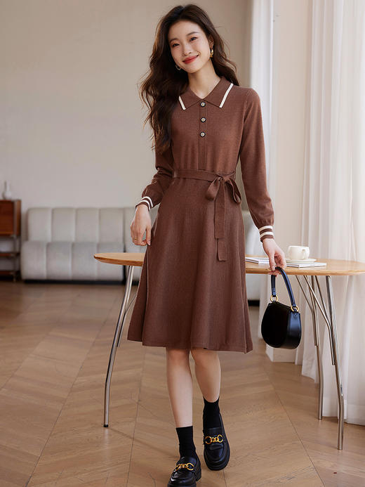 【专属特价】熙世界法式撞色polo领针织连衣裙女秋冬气质包芯纱收腰显瘦裙子 商品图4