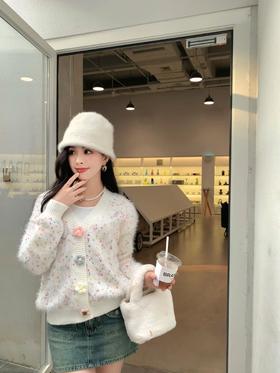 抵挡不了一切温柔风的东西，衣服也不例外~