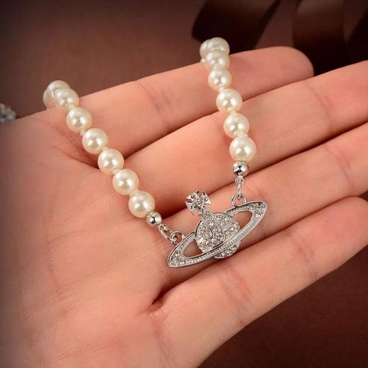 年后发！任选两款只要99元！西太后同款土星🪐系列首饰！项链/手链/耳钉都有!!! 朋克教母级品牌！名模巨星最爱杂志款硬货✅含礼盒 官网价格2000➕!! ✨高定品质！！件件绝美首饰品 商品图4