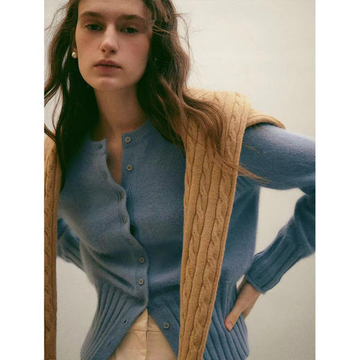 Even Vintage丨兔羊毛混纺 经典收腰纯色纽扣针织毛衣女配围巾 商品图1