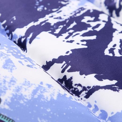 ☆【实体店同款】男童萌趣雪豹75%鸭绒中长款羽绒服可拆卸发光护目镜2023年冬季新款安奈儿童装XB345664 商品图8