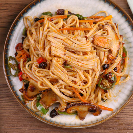 悦意 有机石磨全麦挂面面条 300g*5袋 商品图2