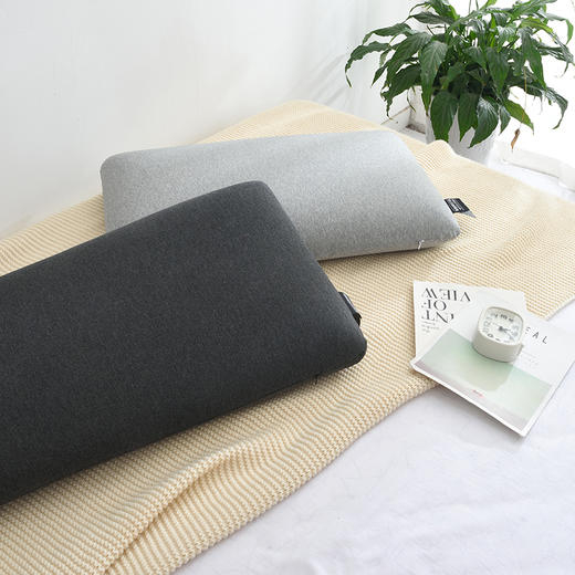 啄木鸟(PLOVER)记忆棉面包枕单只ZMN-MBZ-01 商品图1