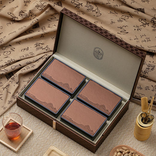 见喜皮盒【4铁罐•咖】55元一套 /一件12套 商品图1