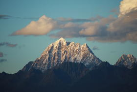 拼包车出行 | 重庆出发｜墨石公园+鱼子西三日游~