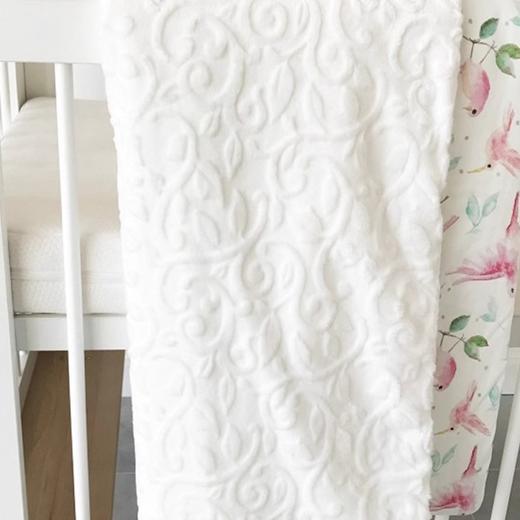 Lapador奢华浮雕毯暖柔四季毛毯儿童空调被宝宝盖毯薄毯子 商品图1