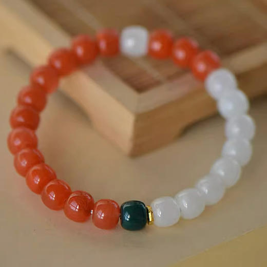 南红玛瑙和田玉手串 商品图2