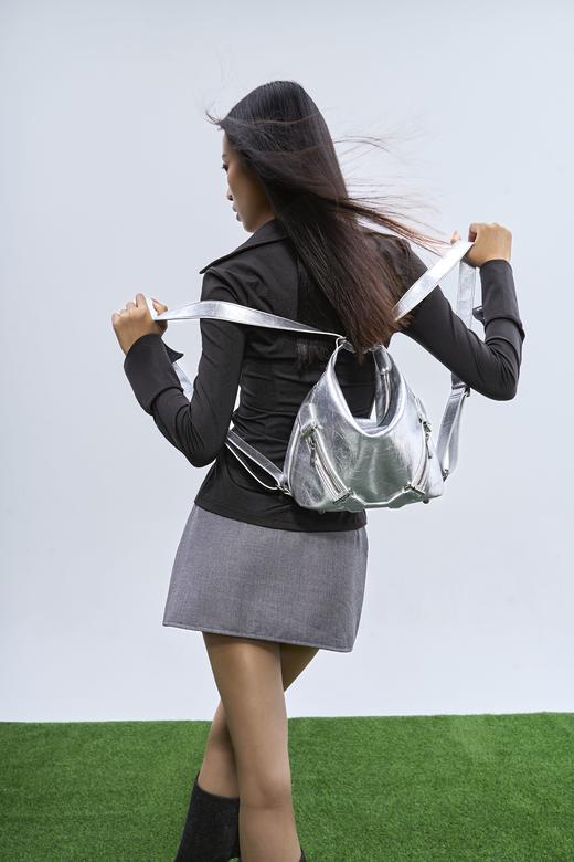 小号三角双肩包 商品图8