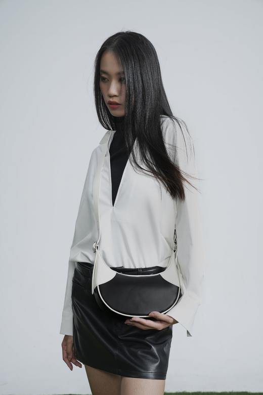 撞色半月包 商品图3