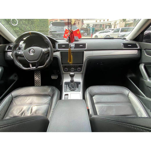 大众 帕萨特 1.8TSI DSG 尊荣版【长租-深圳】 商品图6