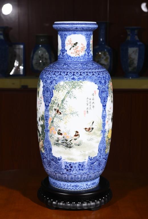 青花开光花鸟爆竹瓶 商品图0