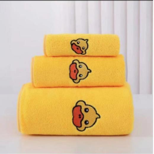 【柔软珊瑚绒！小黄鸭套巾】浴巾毛巾方巾三件套 珊瑚绒家用吸水 成人儿童网红洗脸巾 商品图3