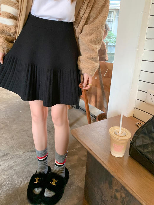 <曾小咸推荐> 【长腿特派员】百搭毛织短裙  原价89.99今天直降10到手价格79.99 ！ 商品图0