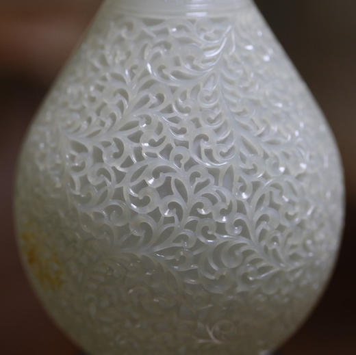 和田玉（白玉）摆件--缠枝纹对瓶206.33g/180.28g 商品图2