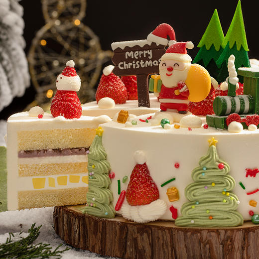 【圣诞礼】圣诞节限定款蛋糕，色泽红润的新鲜草莓，覆于雪白奶油之上， 交织成冬日的微酸与清甜。（赣州幸福西饼q） 商品图2