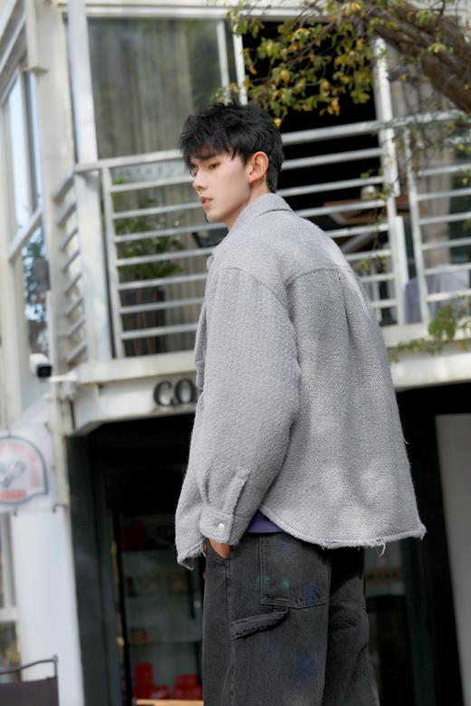 W342674376破洞复古阔版羽绒服 商品图3