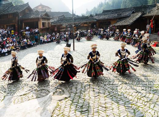 4月29日【贵州民俗】台江苗族姐妹节、加榜梯田、非遗苗绣、蜡染、苗农采茶、古法造纸、侗族大歌4-8天 商品图1