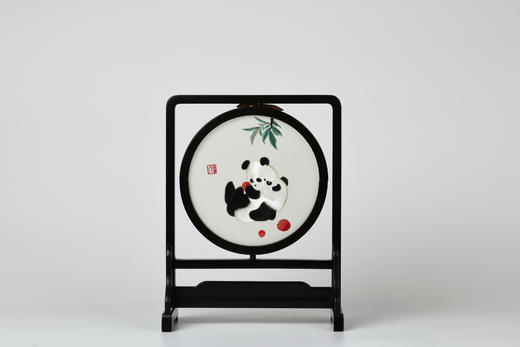 蜀绣双面绣-滚滚红荔双熊猫（精品绣） 商品图1