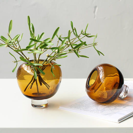 简约轻奢厚底圆形小口琉璃花瓶茶色花瓶高端设计师客餐厅桌面花器 商品图6