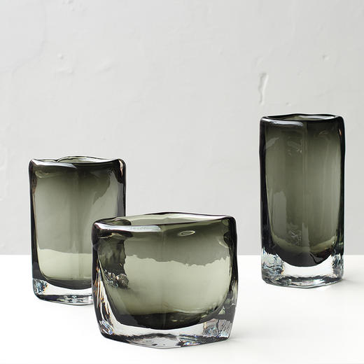 现代轻奢厚重扁形方口琉璃花瓶样板房客厅酒店软装异形几何摆件 商品图6