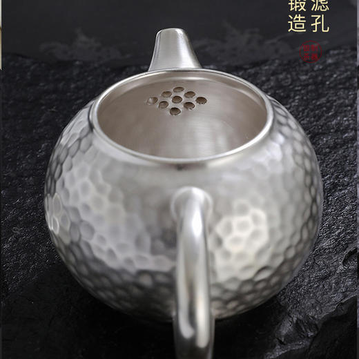 爱茶人的白月光【古法手作 高温烧制】拾物观心 古法瓷胎鎏银锤纹茶器 专用鎏银锤纹主人杯功夫茶具 家用单个陶瓷茶杯 套装 商品图5