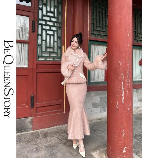 BeQueenStory【轻欢小主】法式重工蕾丝鹅绒丝绒鱼尾半裙皮草套装 商品图3