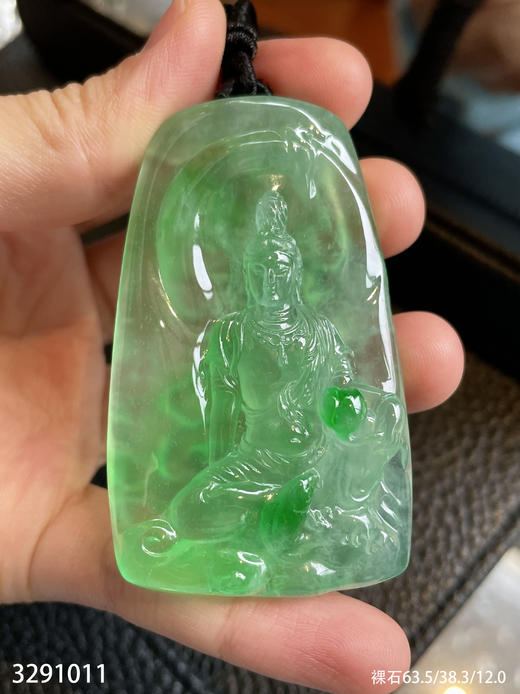 玻璃种艳绿观音挂坠【3291011】具体价格微信咨询 商品图5