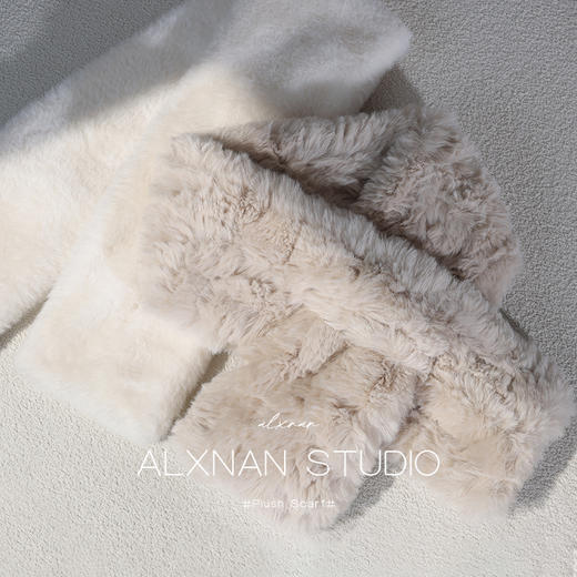 鹿鹿推荐 •  《华夫饼》软糯糯毛绒交叉围脖 商品图3