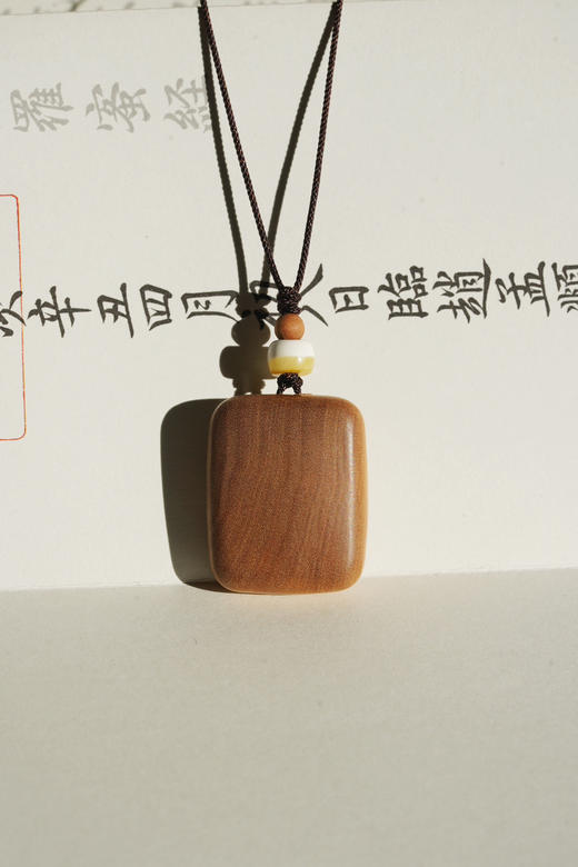 老山檀平安无事招财聚福牌 商品图8