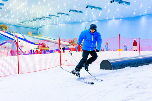 融创文旅城【广州热雪奇迹】景区酒店+畅玩冰雪 899元起，升级不限时！！！ 商品图4