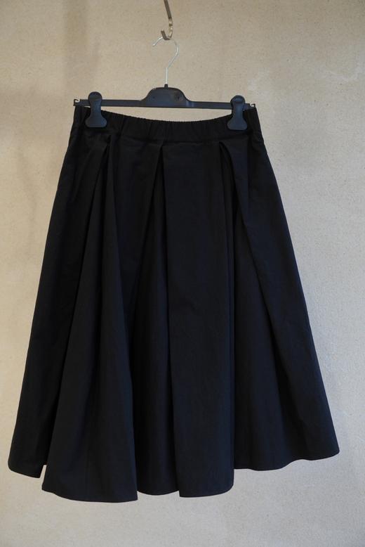 apuntob 百褶裙弹性腰围黑色半身裙 商品图8