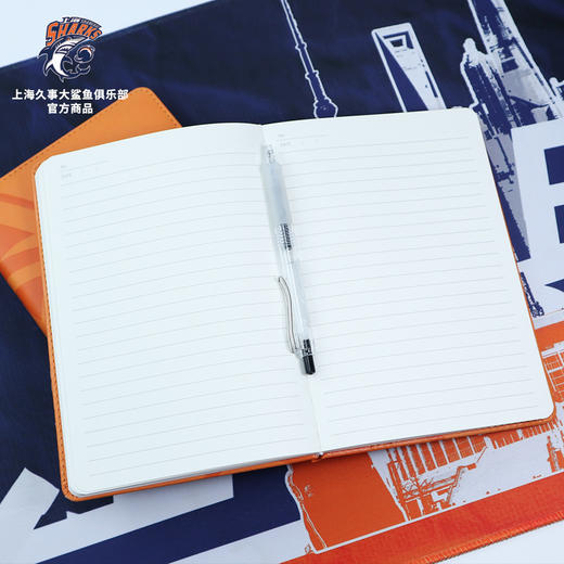 上海久事大鲨鱼俱乐部丨经典队徽PU软皮A5笔记本记事本球迷周边 商品图4