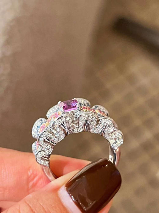 「季风」粉蓝宝钻石戒指 商品图1