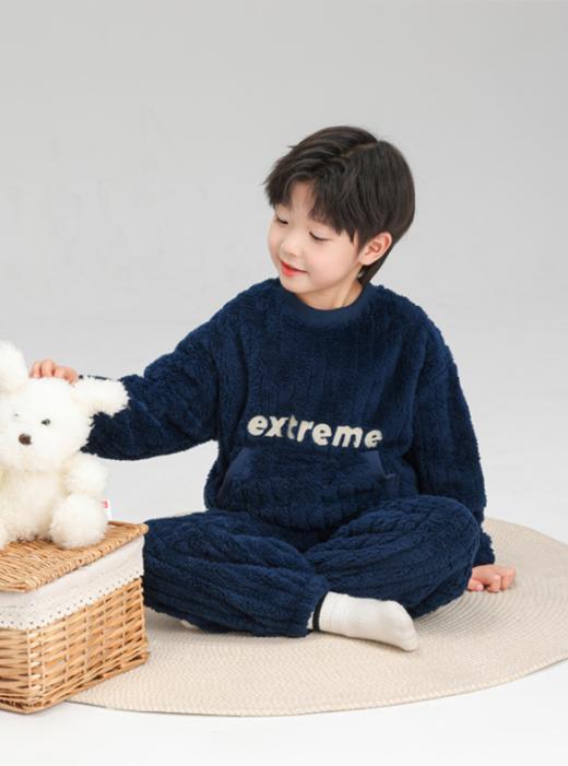 【佑族儿童加厚保暖字母珊瑚绒家居服Y005】2色可选，潮爸潮妈给孩子安排上！！ 商品图3