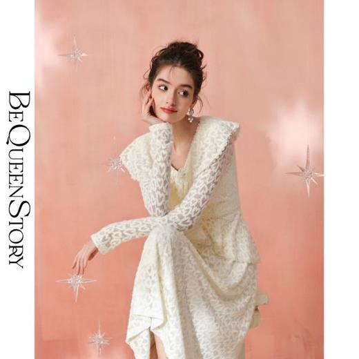 BeQueenStory【仙女座】温柔气质磨毛蕾丝长款荷叶领修身A摆连衣裙 商品图2