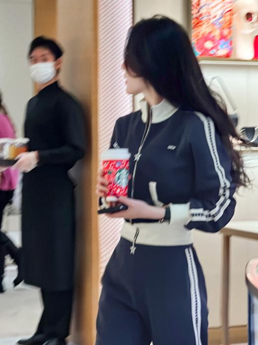 BeQueenStory【魅力出街】320g加绒烫钻撞色收腰直筒裤休闲显瘦套装 商品图8