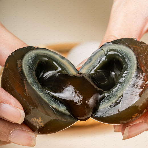 茶香松花蛋 |  可以空口吃的皮蛋 散养湖鸭蛋 个大饱满 Q弹软糯溏心 无铅工艺 恒温研制 配料干净 独立密封包装 皮蛋 商品图6