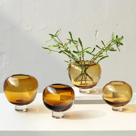 简约轻奢厚底圆形小口琉璃花瓶茶色花瓶高端设计师客餐厅桌面花器 商品图0