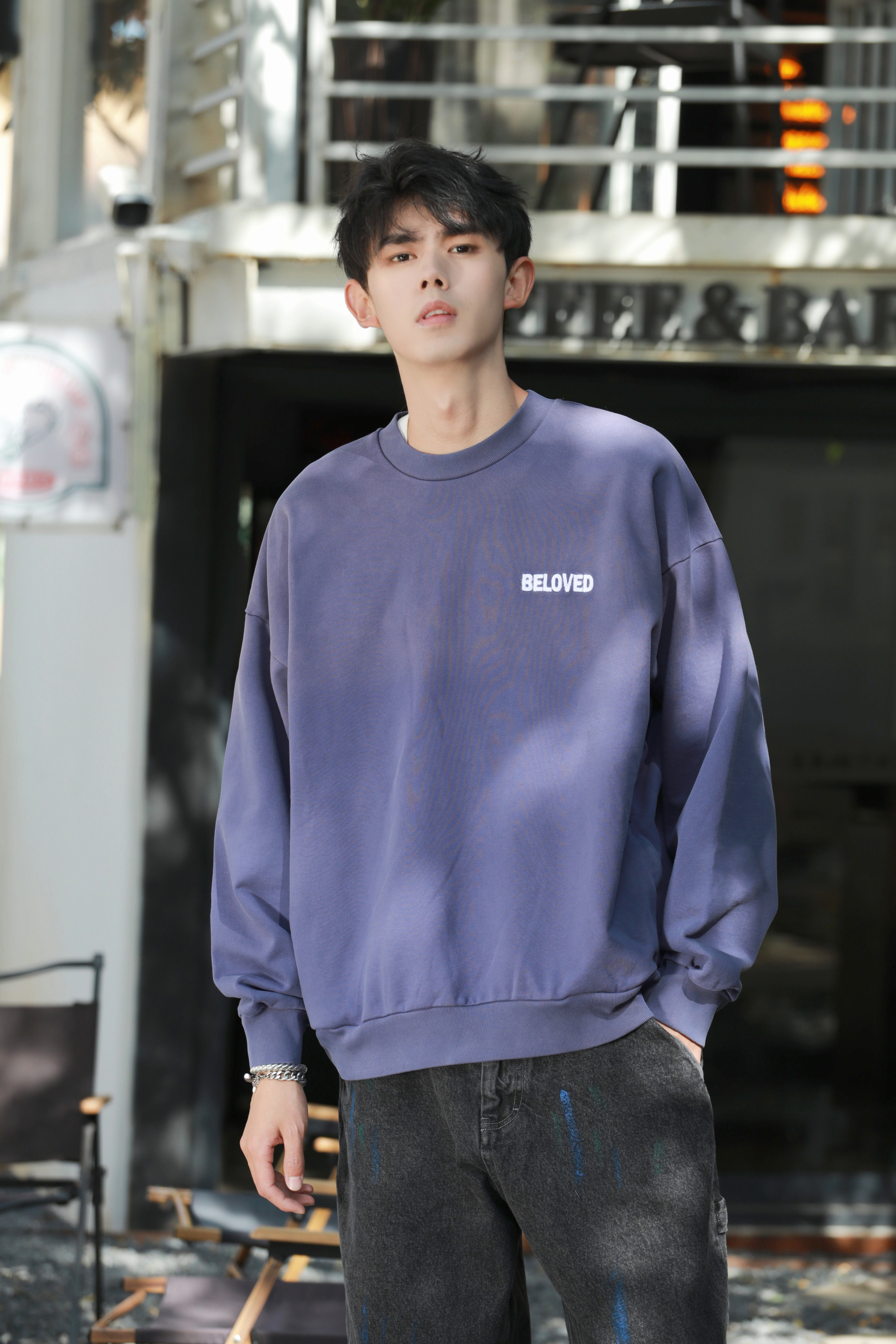 W346364192字母圆领卫衣