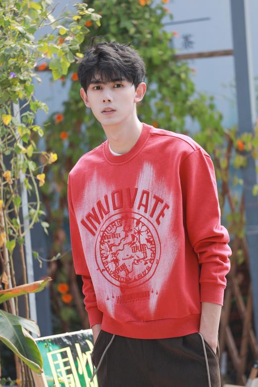 W342164200美式复古圆领卫衣 商品图1