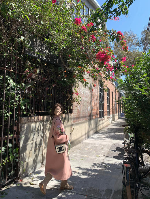 Read Nameless /全羊毛苏黎世粉色双面呢外套 商品图1