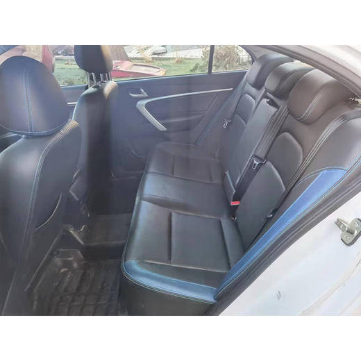 吉利 帝豪 EV300 进取型【长租-北京】 商品图6